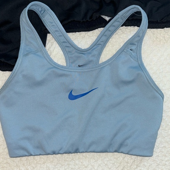 3 Nike Sports Bras - Picture 5 of 5